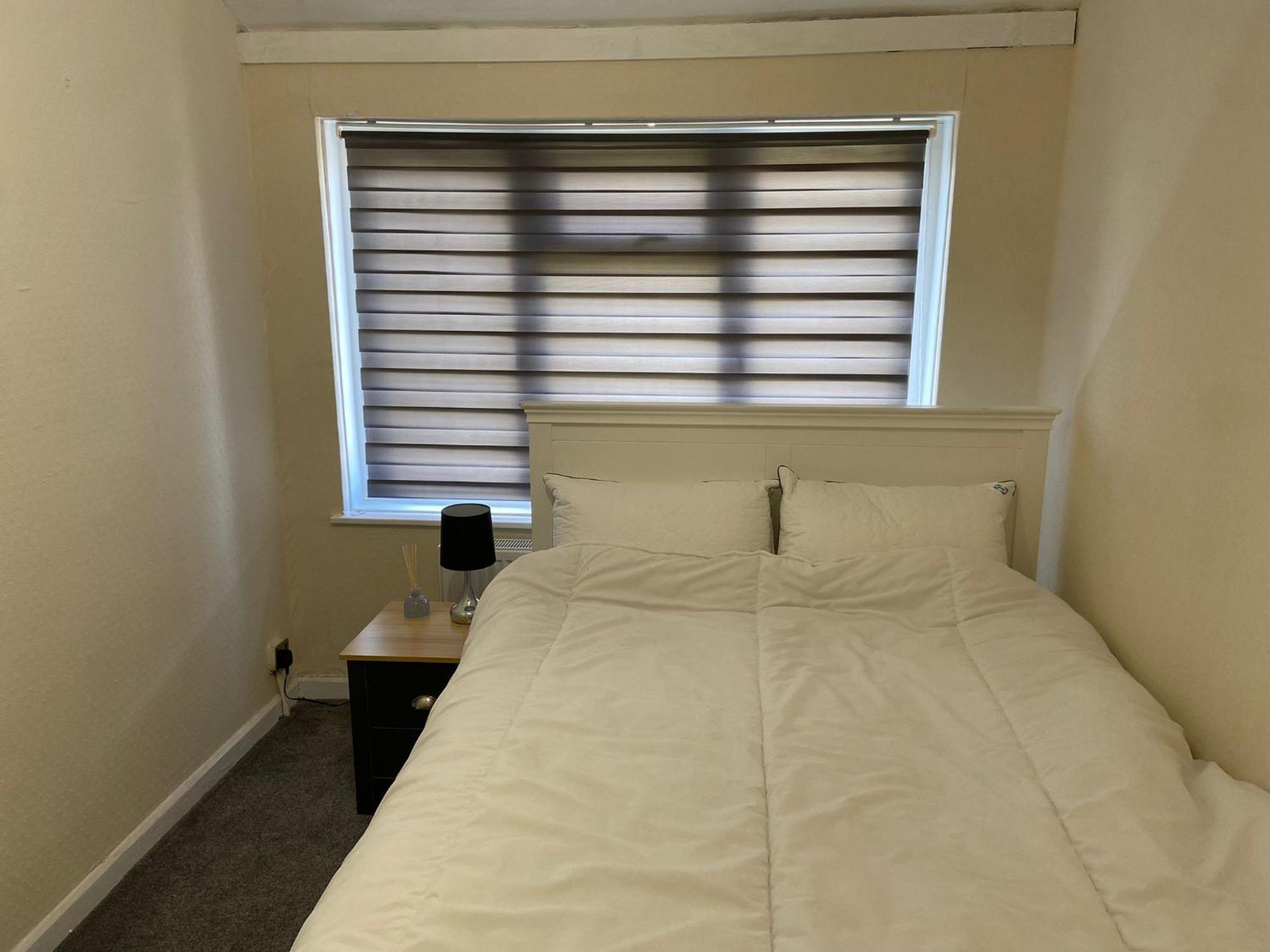 Peeams Abode Apartment Dagenham Exterior photo